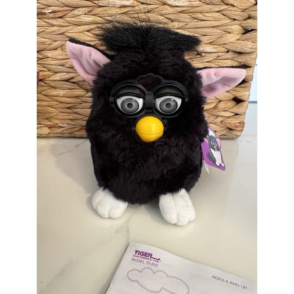 Tiger Vintage Furby 70-800 Electronic Interactive Toy 98 Box - Paperwork PARTS!